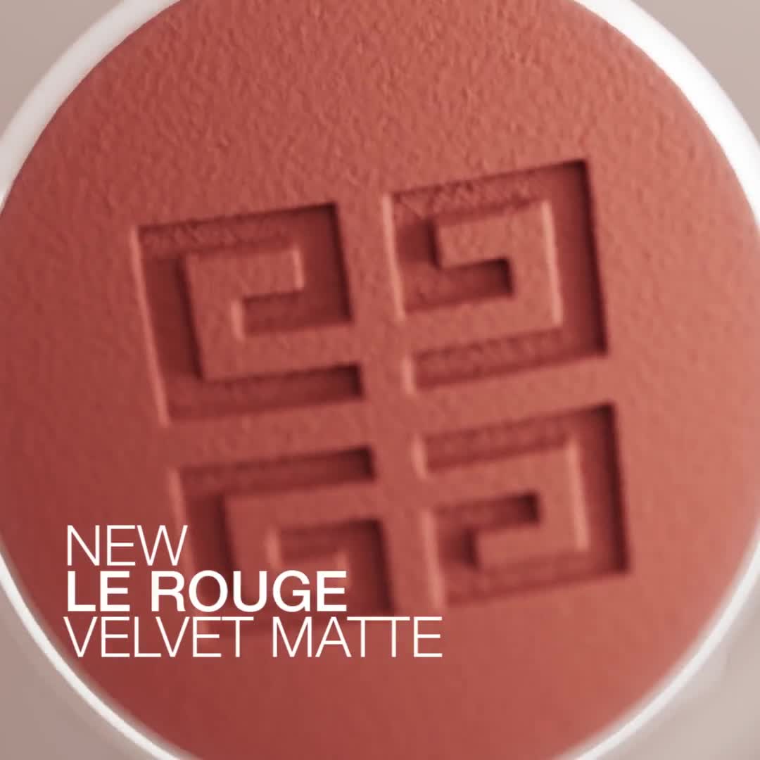 Le Rouge Velvet Matte Long-Lasting Lipstick - NUDE MOUSSELINE